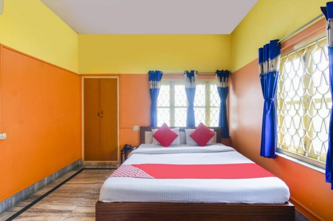 Hotel Orient Residency Калькутта Экстерьер фото